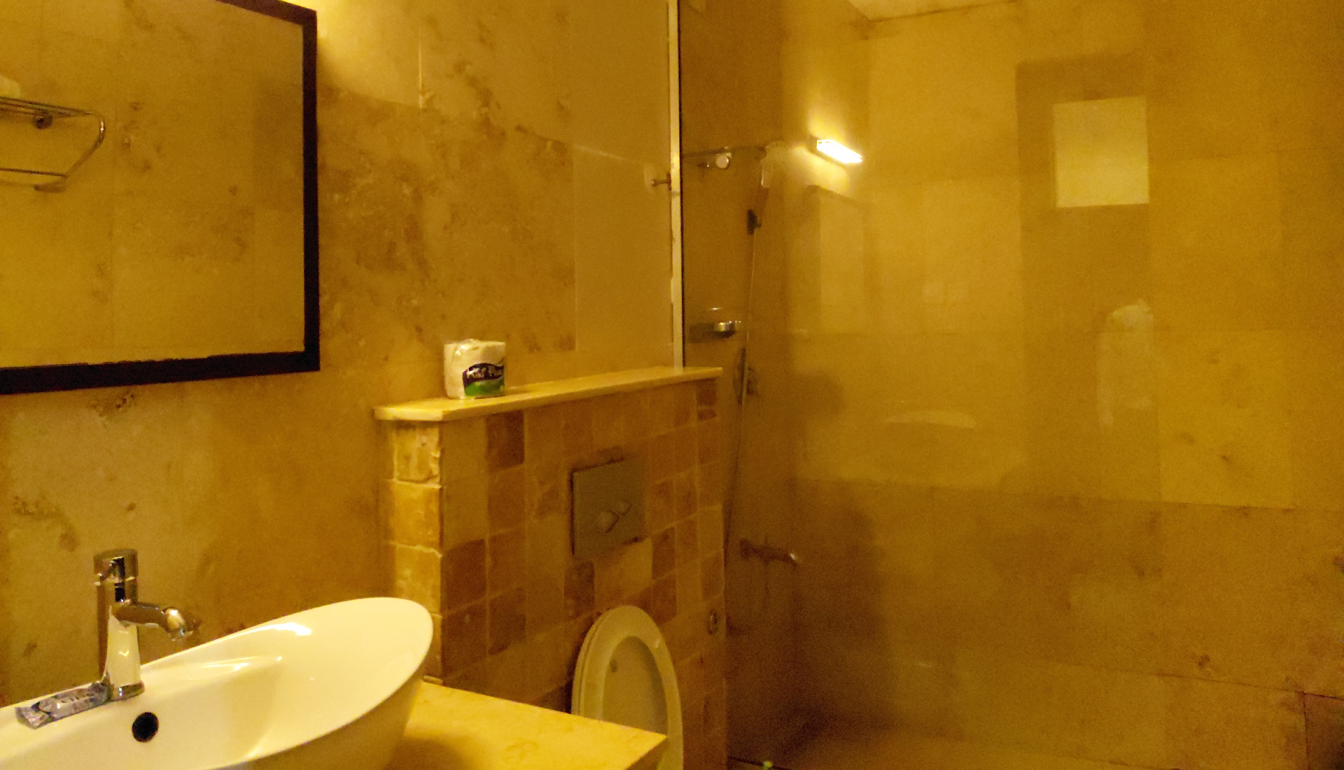 Premiere Room - Image 4